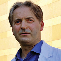 Dr. Luca Roncati